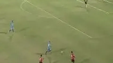 杜震宇点赞邵佳一：逆境崛起，携手本土教练再创辉煌，球迷们，为我们的国脚教练加油！