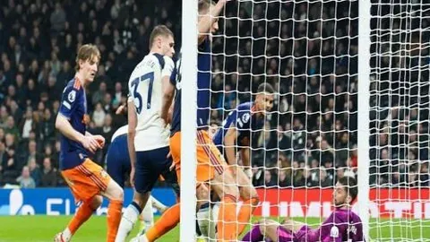 泰山主场对阵川崎失利，角球防线全线崩溃！